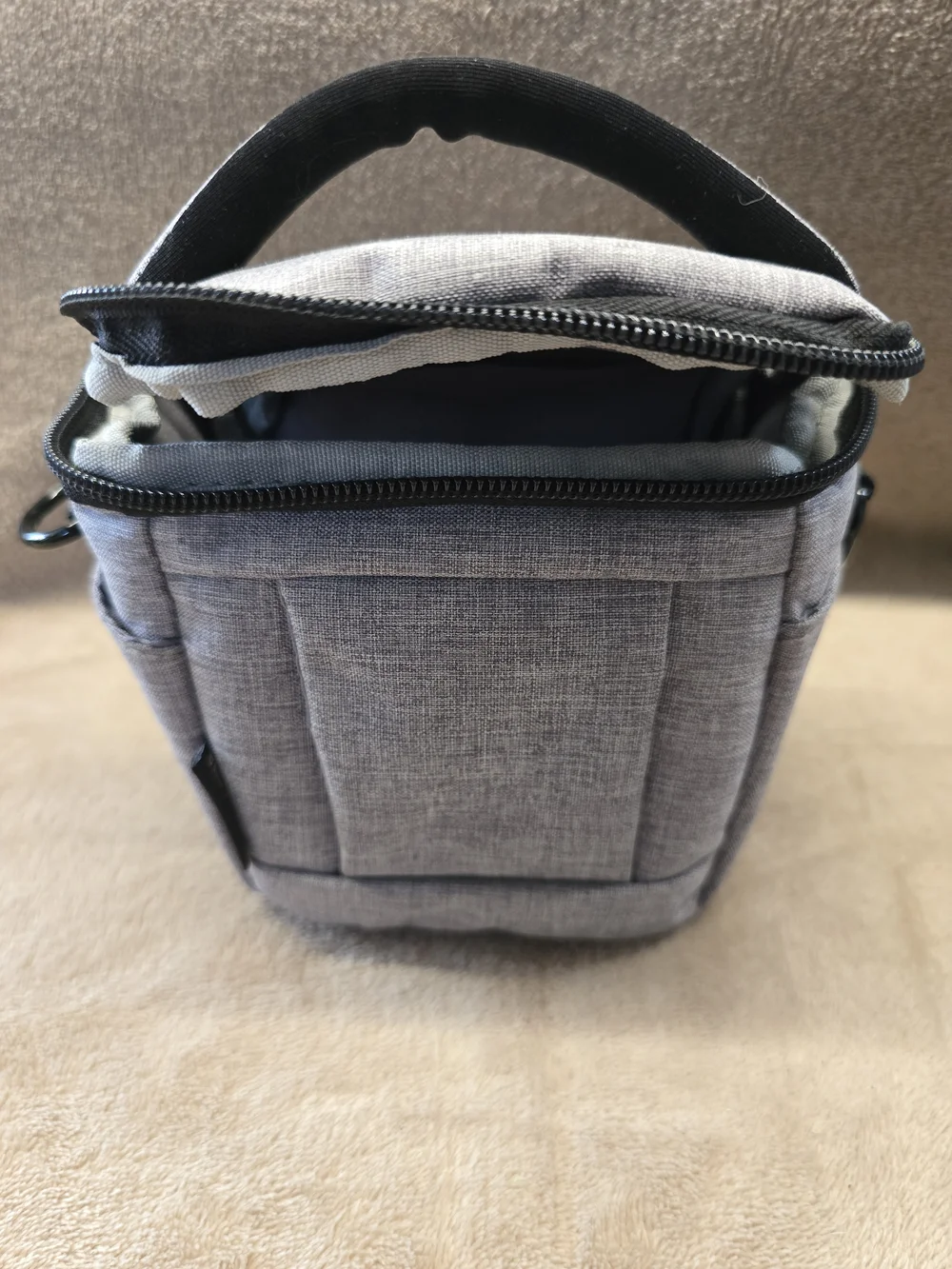 ProMaster Impulse Small Camera Bag